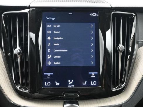 Used 2021 Volvo XC60 T5 Inscription w/ Protection Package Premier FWD image 16