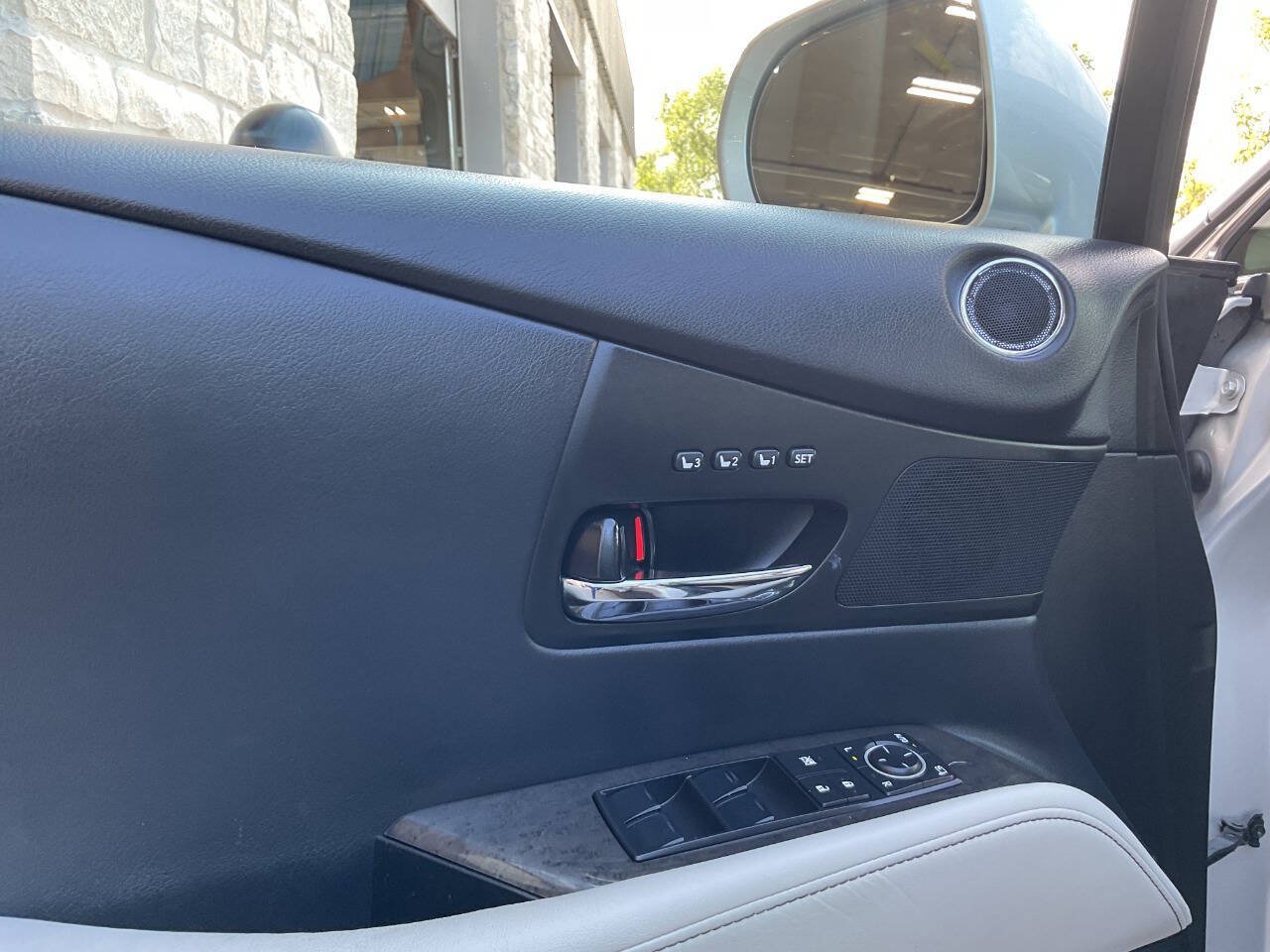 Used 2013 Lexus RX 350 AWD w/ Navigation Pkg image 30