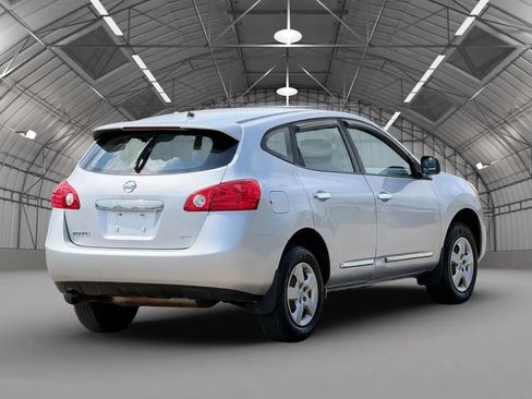 Used 2013 Nissan Rogue S AWD/4WD image 9