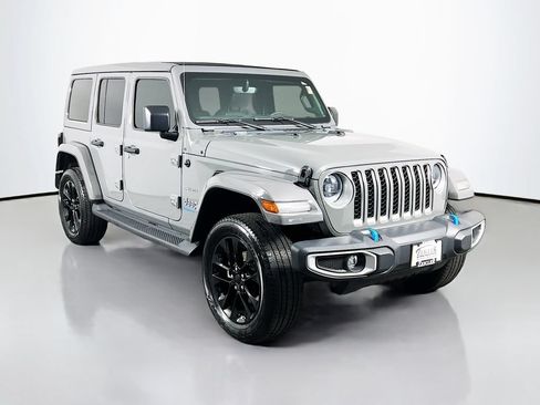 Used 2023 Jeep Wrangler Unlimited Sahara w/ Cold Weather Group AWD/4WD image 1