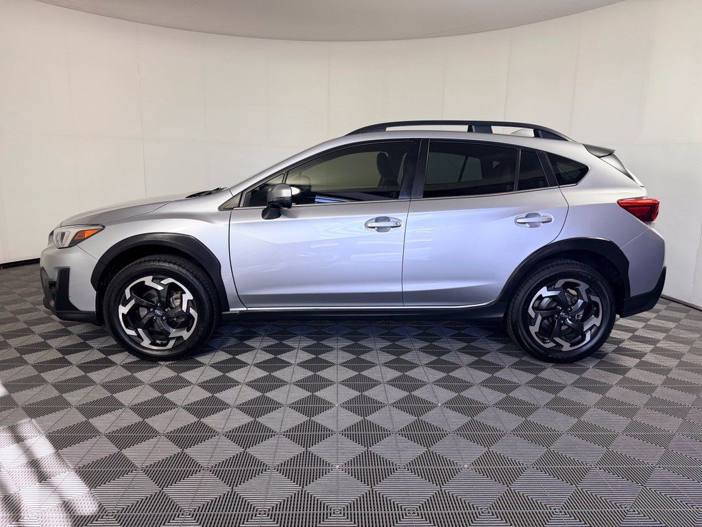 Used 2022 Subaru Crosstrek 2.5i Limited w/ Moonroof Package 2 AWD/4WD image 18