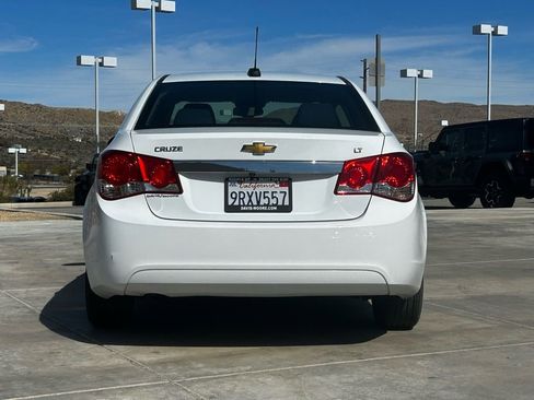 Used 2016 Chevrolet Cruze LT w/ Technology Package image 7