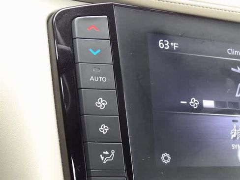 Used 2020 INFINITI QX50 Luxe w/ Navigation Package image 34