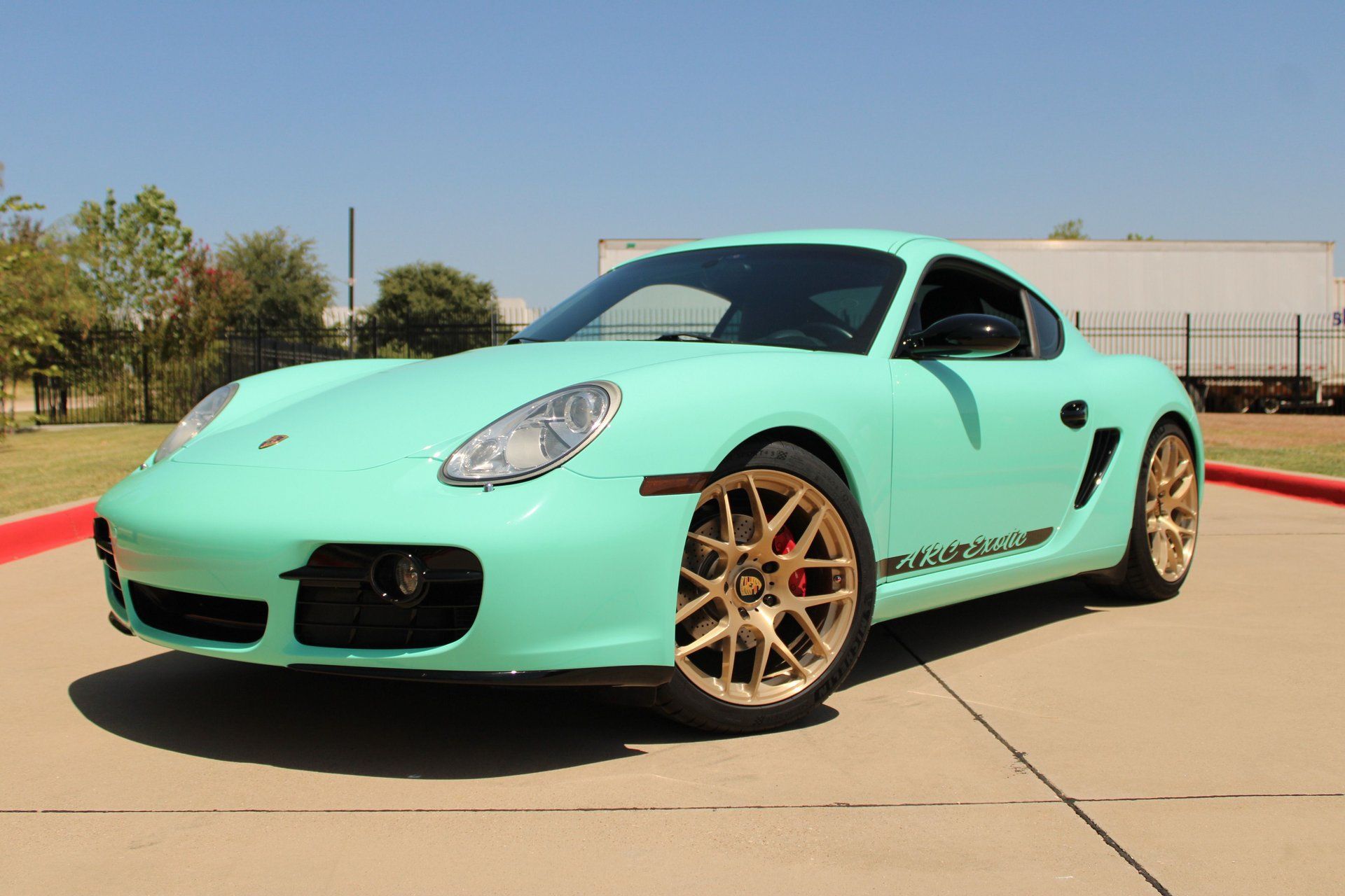 Used 2006 Porsche Cayman S RWD image 3