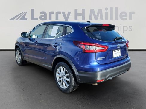 Used 2021 Nissan Rogue Sport S image 4