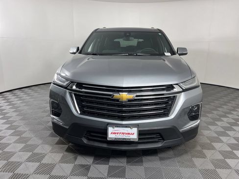 Certified 2023 Chevrolet Traverse LT FWD image 18