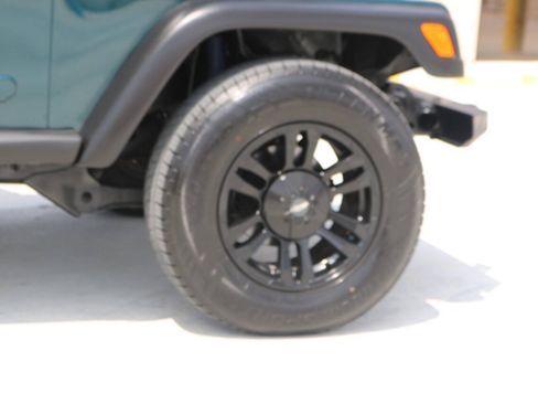 Used 1998 Jeep Wrangler SE AWD/4WD image 37