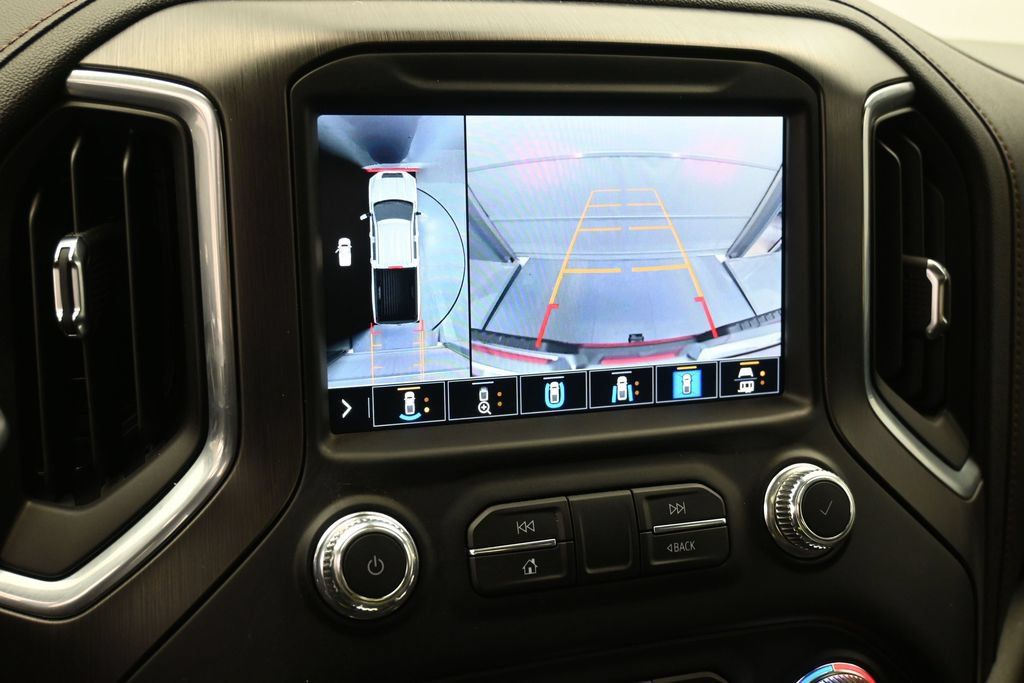 Used 2023 GMC Sierra 2500 AT4 w/ AT4 Preferred Package AWD/4WD image 4