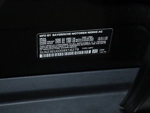 Certified 2025 BMW X5 xDrive40i w/ Premium Package image 22