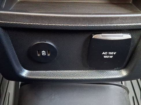 Certified 2022 Ford Edge SEL w/ Convenience Package image 11