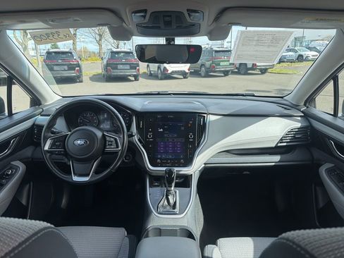 Used 2021 Subaru Outback Premium image 27