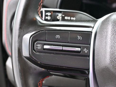 Used 2023 Chevrolet Colorado Z71 w/ Z71 Convenience Package 2 image 17