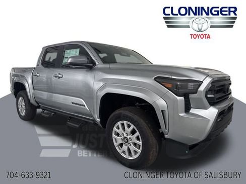 New 2025 Toyota Tacoma SR5 image 1