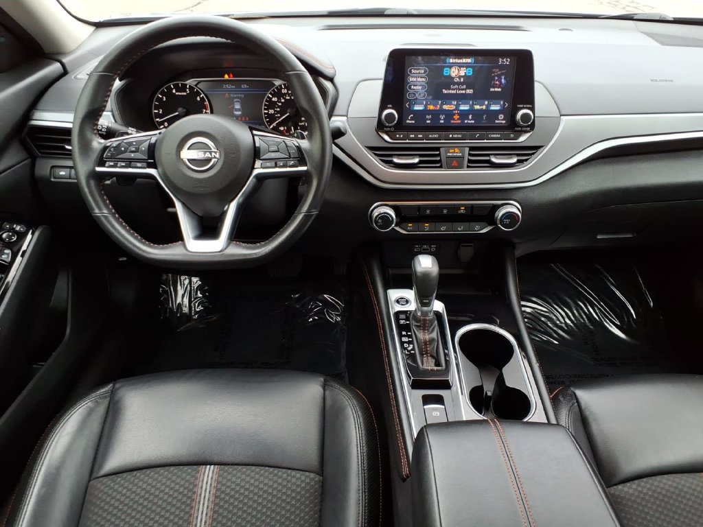 Certified 2024 Nissan Altima 2.5 SR AWD/4WD image 12