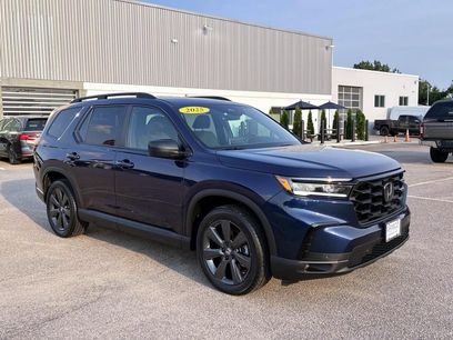 Used 2025 Honda Pilot Sport