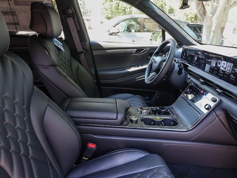 New 2026 Genesis GV80 3.5T Prestige AWD/4WD image 18