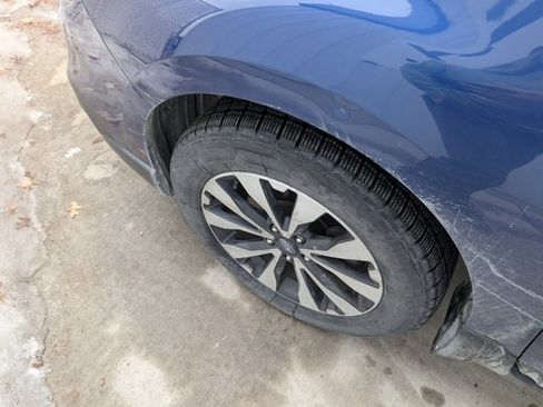 Used 2016 Subaru Outback 2.5i Limited image 8