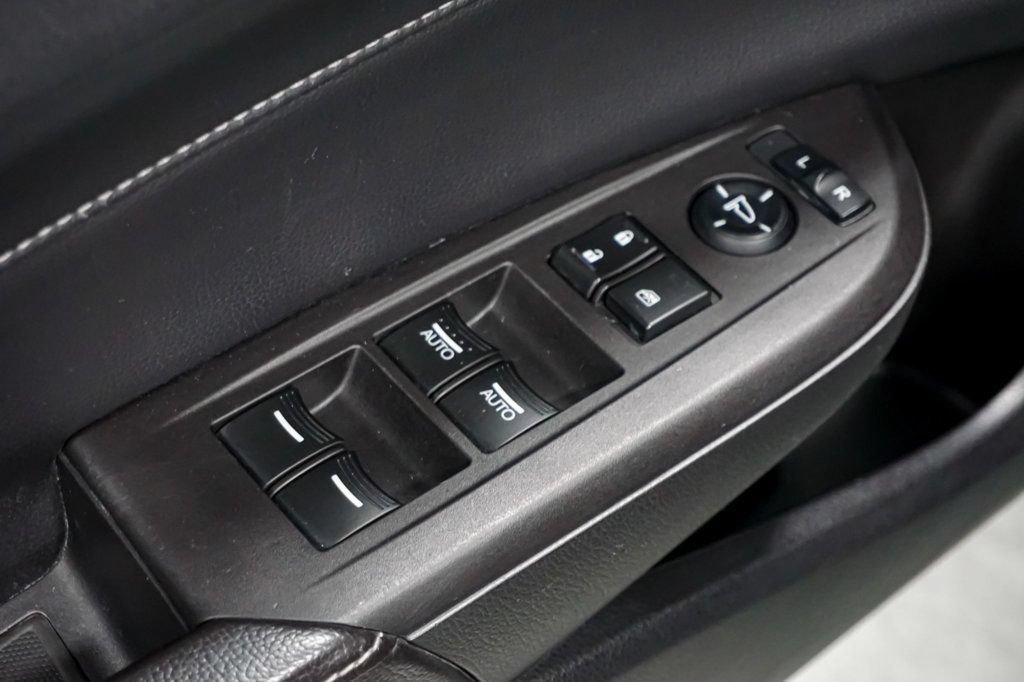 Used 2014 Acura ILX w/ Premium Package FWD image 54
