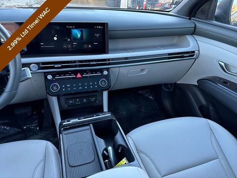 Certified 2025 Hyundai Tucson Limited image 52