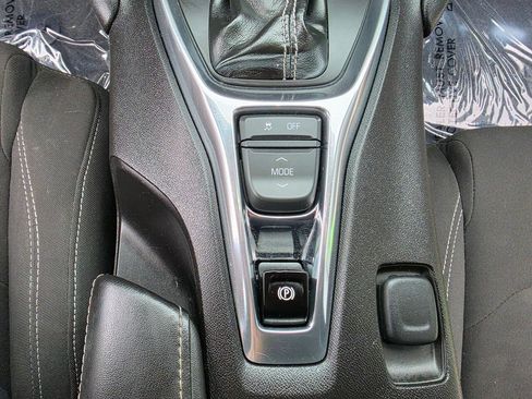 Used 2016 Chevrolet Camaro LT RWD image 38
