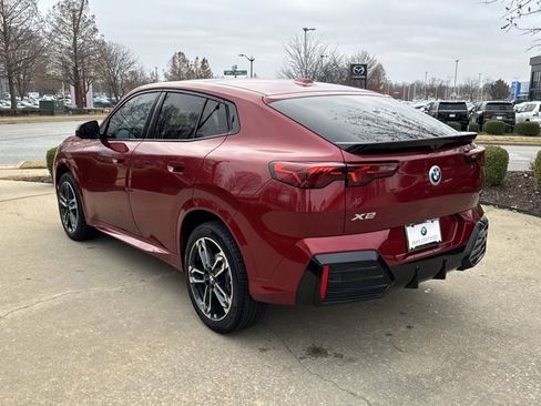 Certified 2024 BMW X2 xDrive28i w/ Premium Package image 3