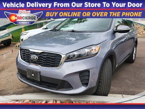 Used 2019 Kia Sorento AWD w/ LX Convenience Package image 1