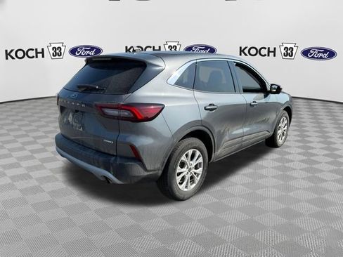 Used 2023 Ford Escape Active w/ Tech Pack #2 AWD/4WD image 8