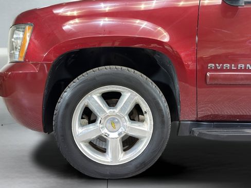 Used 2008 Chevrolet Avalanche LTZ w/ LTZ Preferred Equipment Group RWD image 36