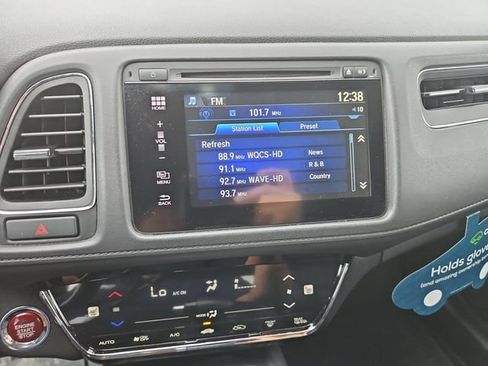 Used 2018 Honda HR-V EX-L image 21