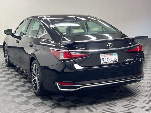 Certified 2024 Lexus ES 300h w/ Premium Package FWD image 7