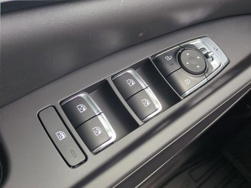 New 2026 Kia Carnival SX Prestige FWD image 21