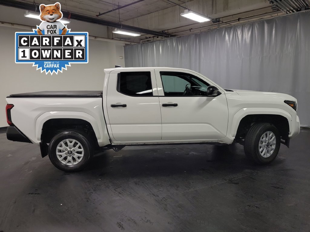 Used 2024 Toyota Tacoma SR w/ SR Upgrade Package AWD/4WD image 9