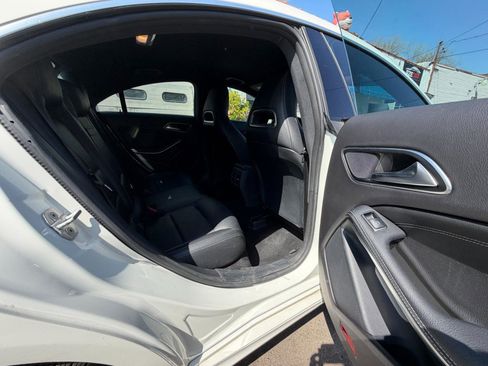 Used 2018 Mercedes-Benz CLA 250 4MATIC image 34