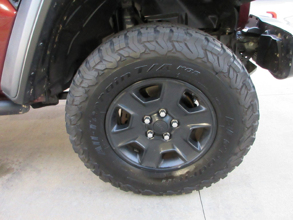 Used 2021 Jeep Gladiator Mojave AWD/4WD image 9