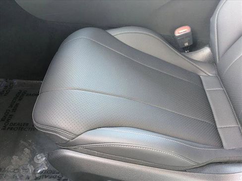 New 2026 Mercedes-Benz CLE 300 4MATIC Coupe image 4