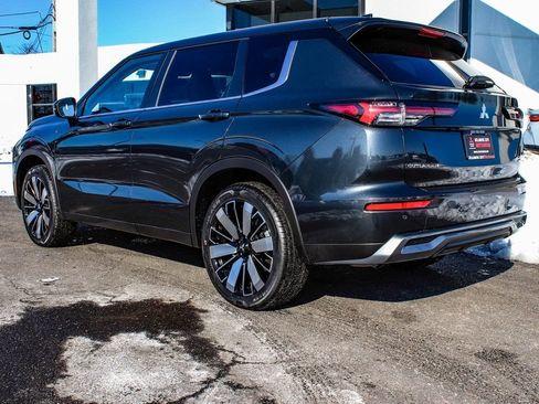 New 2026 Mitsubishi Outlander SE image 4