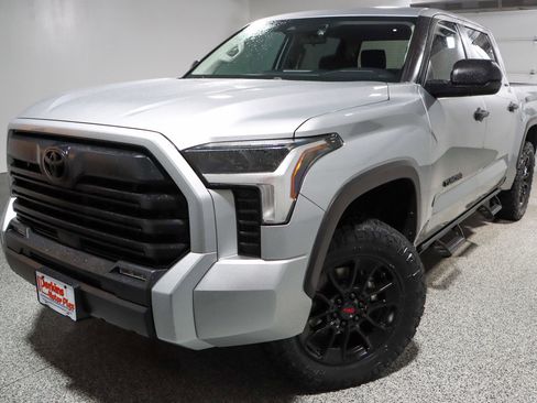 Used 2024 Toyota Tundra SR5 image 32