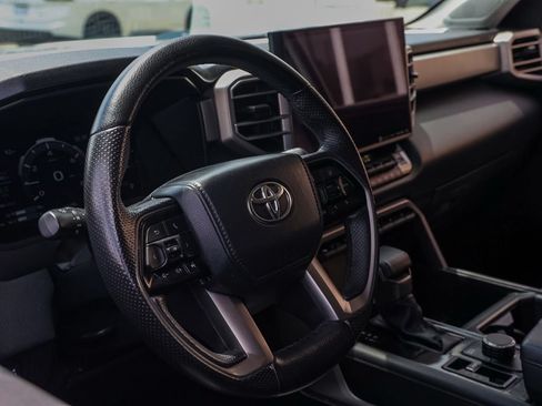 Used 2024 Toyota Tundra Limited AWD/4WD image 14