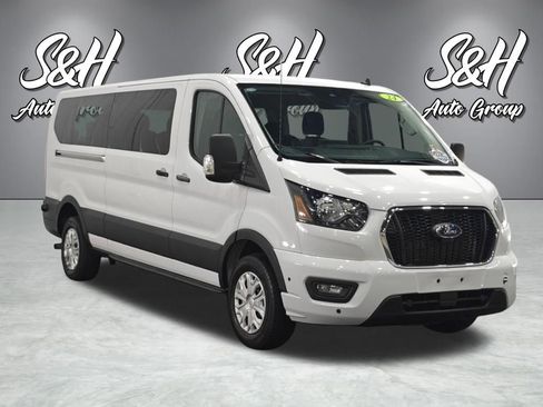 Used 2024 Ford Transit 350 XLT image 2