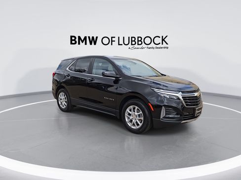 Used 2024 Chevrolet Equinox LT FWD image 2