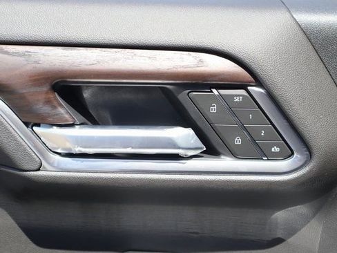 New 2025 GMC Sierra 2500 SLT w/ Texas SLT Premium Package image 20