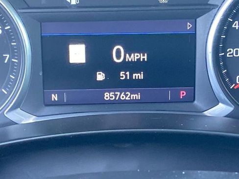 Used 2022 GMC Terrain AT4 w/ Infotainment Package II image 8