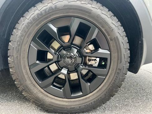 Used 2025 Kia Telluride AWD image 24