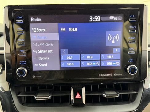 Used 2022 Toyota Corolla XSE FWD image 24