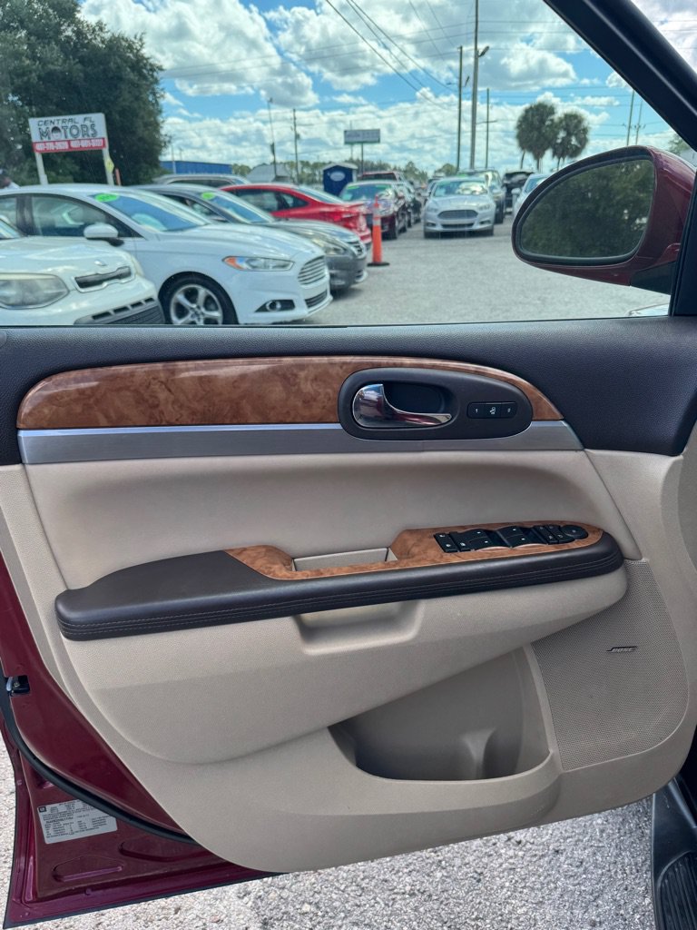 Used 2011 Buick Enclave CXL FWD image 14