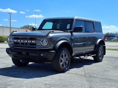 Used 2024 Ford Bronco Big Bend AWD/4WD image 3