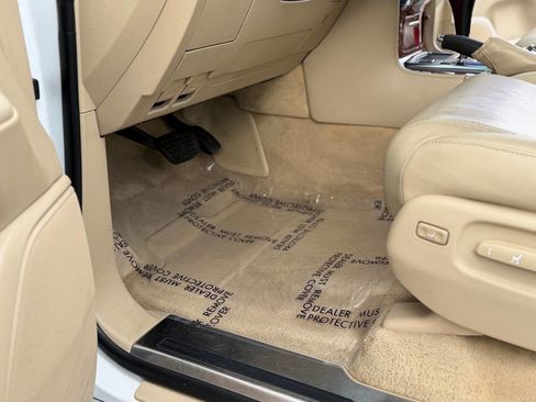 Used 2008 Lexus LX 570 4WD image 81