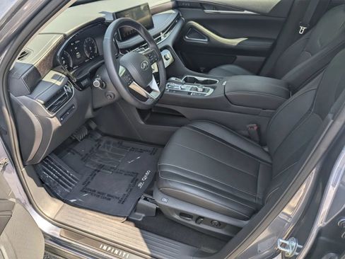 Used 2023 INFINITI QX60 Sensory w/ Vision Package AWD/4WD image 9