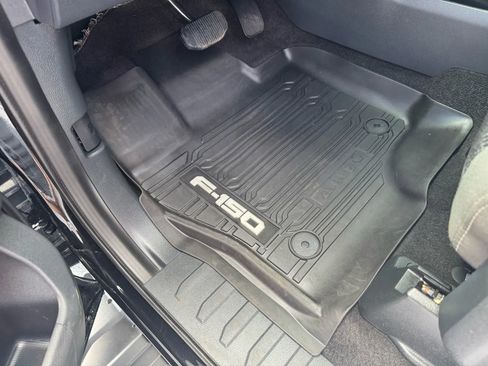 Used 2022 Ford F150 XLT w/ Equipment Group 302A High image 19