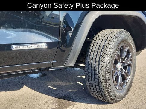 Used 2024 GMC Canyon Elevation w/ Elevation Premium Package RWD image 20